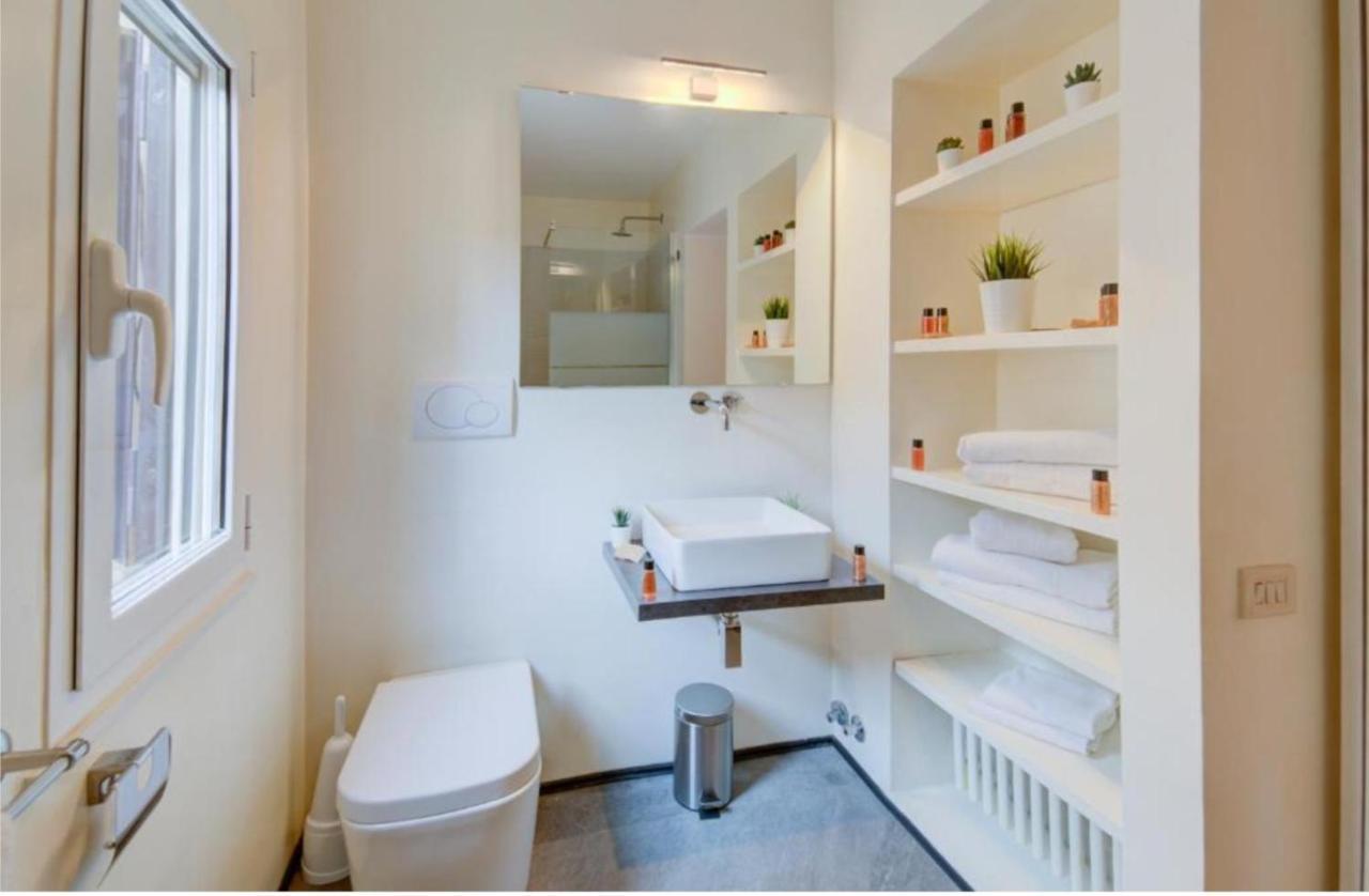 Terrazzo Frattina Apartment โรม ภายนอก รูปภาพ