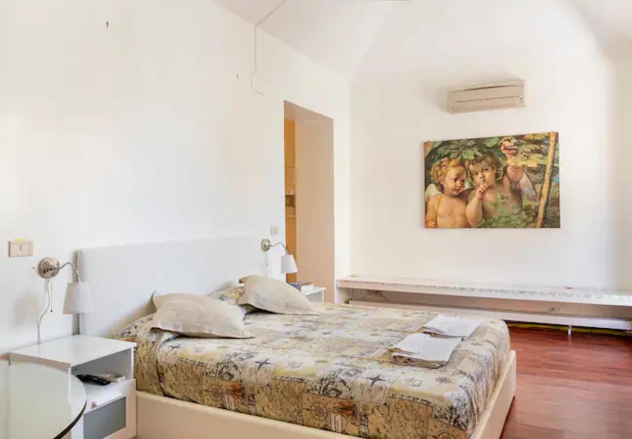 Terrazzo Frattina Apartment โรม ภายนอก รูปภาพ